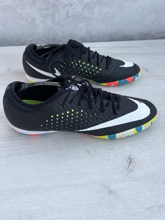 Футзалки Nike Mercurial X Street
