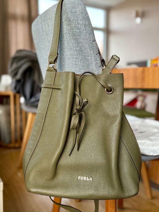 Furla skóra naturalna torebka damska na ramię oliwkowa