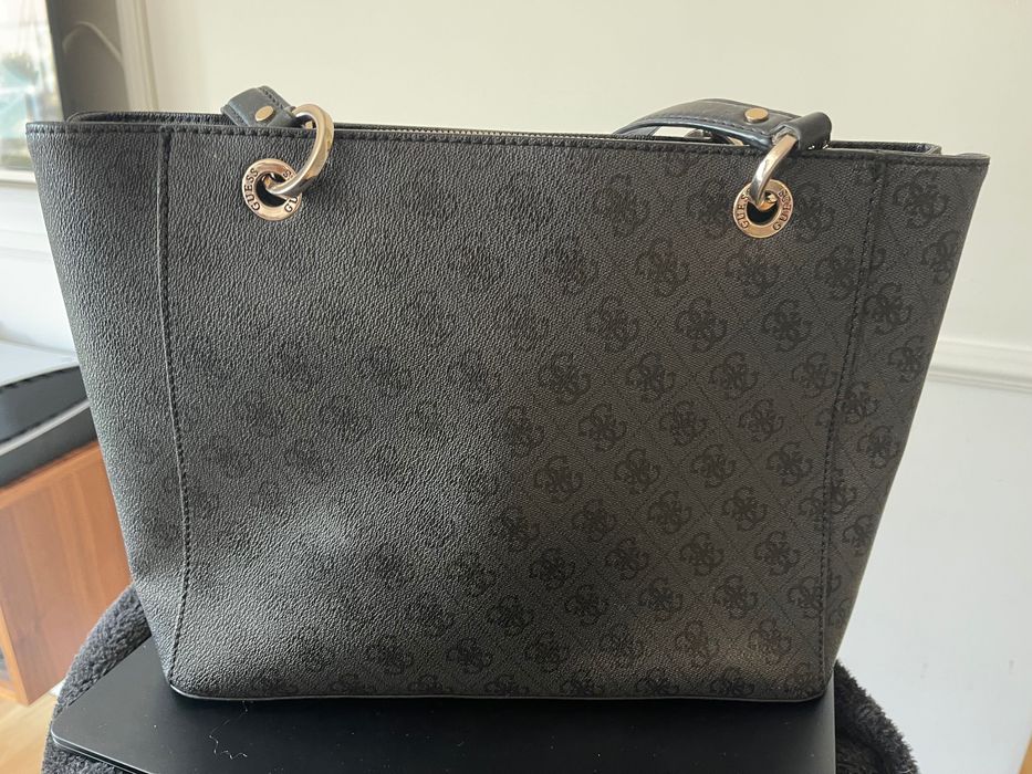 Torebka damska Guess