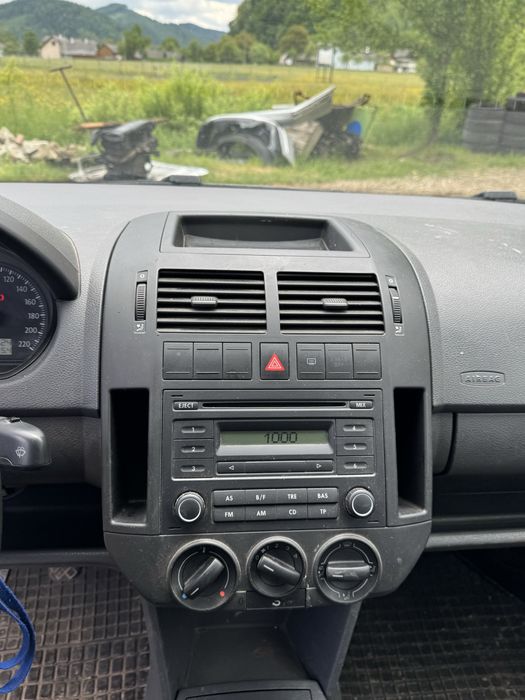 Двері Volkswagen Polo IV(4 9N) 1.2 AZQ/BMD разборка/розборка LA7W ресталінг