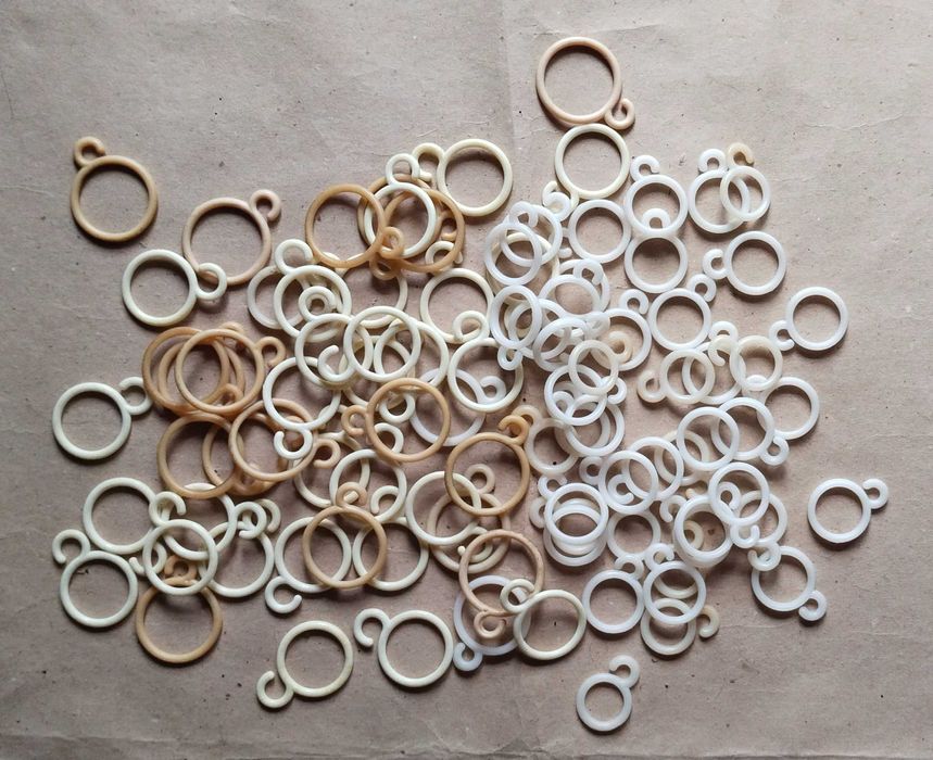 Кольца, прищепки для карнизов, штор.