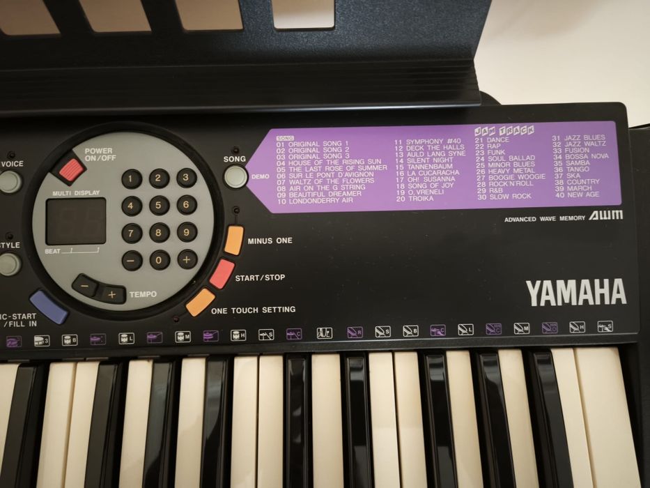 Teclado Yamaha PSR-77