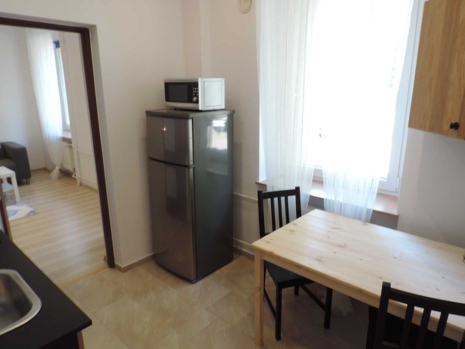 Duża kawalerka z oddzielną kuchnią, Katowice, szuka najemcy - Widok 5