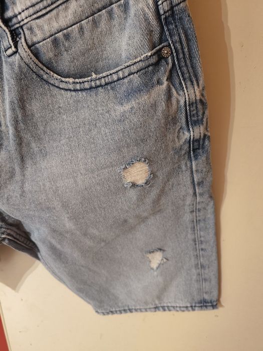 Cropp smiley originals w32 spodenki