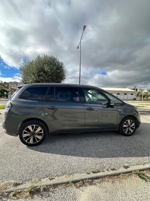 Citroen C4 Grand Picasso — photo 2
