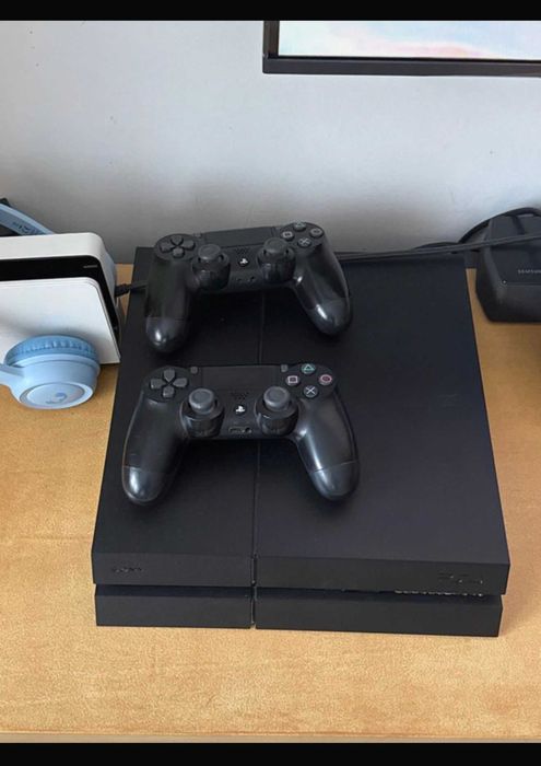 ́Playstation 4 usada