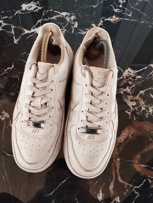 Продам кроси форси