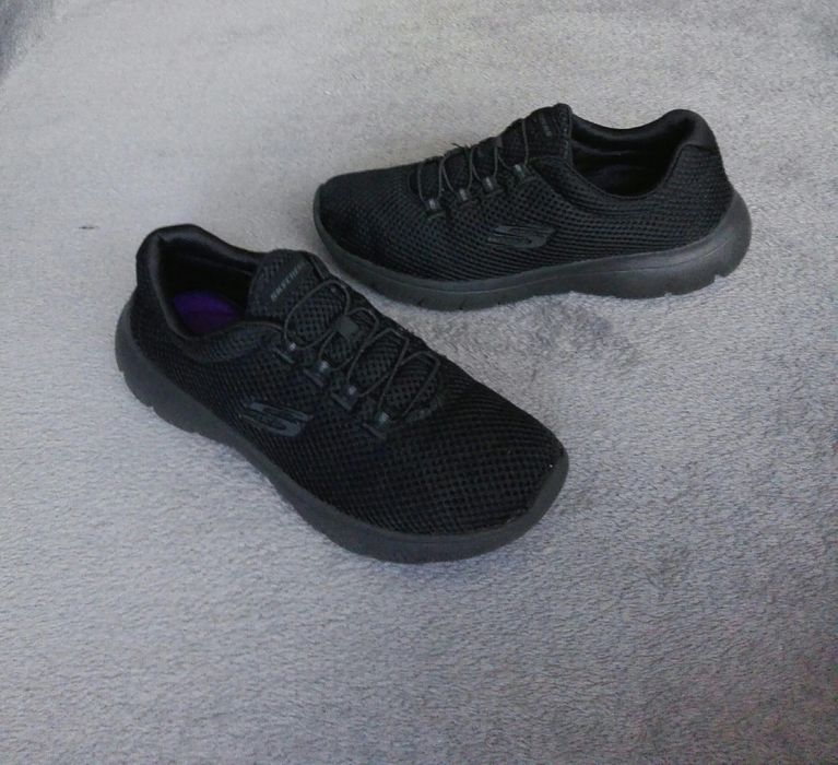 Skechers oryginalne czarne buty sportowe adidasy wsuwane rozm 37