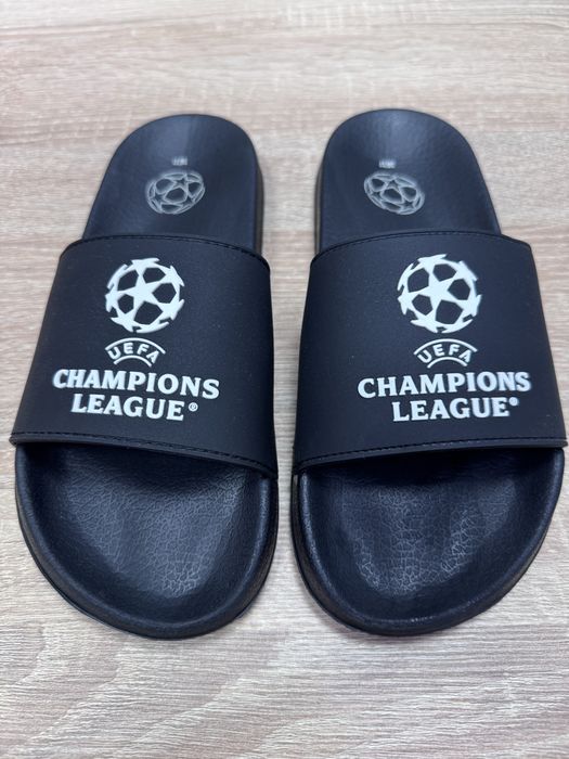 Продам дитячі шльопанці ZARA CHAMPIONS LEAGUE®