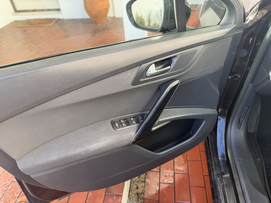 Peugeot 508 SW Allure 1.6 e-HDi Automática | Teto Panorâmico | Muito Económica