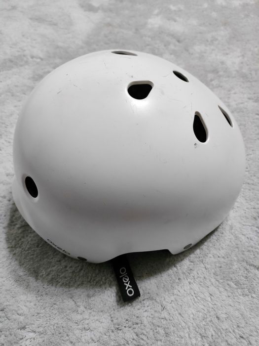 Kask OXELO 55-58cm uniwersalny na rower deskę czy rolki