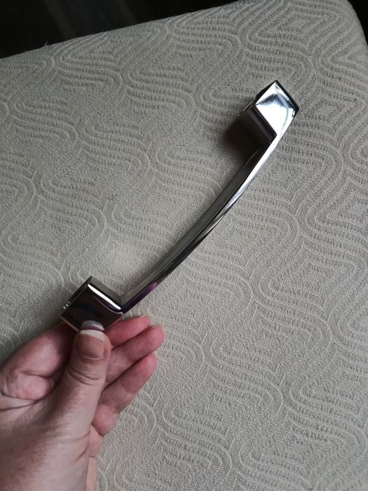 Ручки на кухонні фасади 20 шт, нові