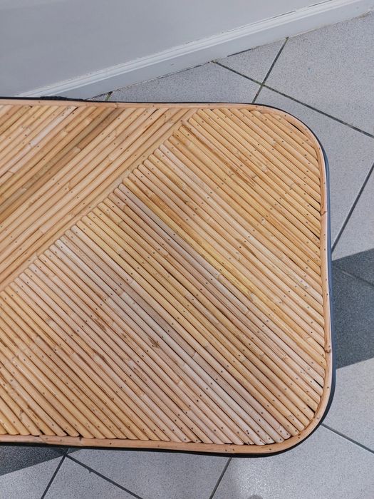 Mesa centro rattan e madeira nova