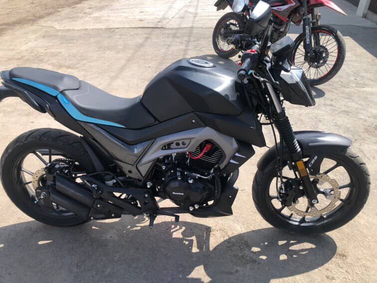Продам Мустанг ст 200