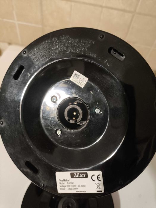 Електрочайник Zilan ZLN 3581