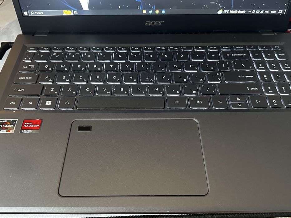 В идеальном состоянии Acer Aspire 5 A515-48M-R7T4