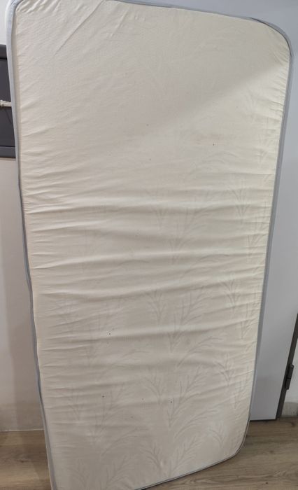 Colchao 90x1,90 solteiro