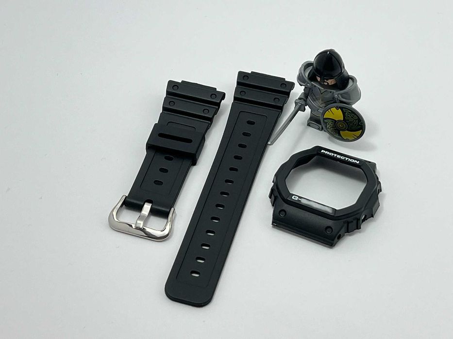 Bezel Pasek Casio G-Shock DW-5600 Czarny/Białe napisyGW-5000, GWX-5600