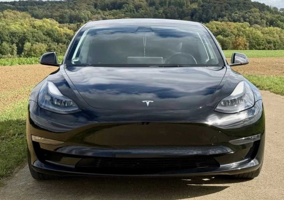 Tesla Model 3 Dual Motor Long Range