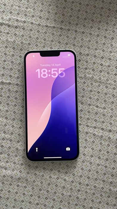 Iphone 16e como novo