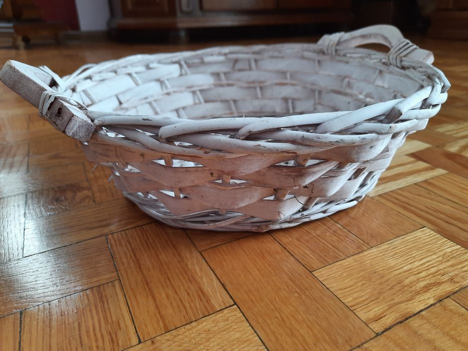 Ozdobny koszyk na biżuterię, kosmetyki, kwiaty prowansja