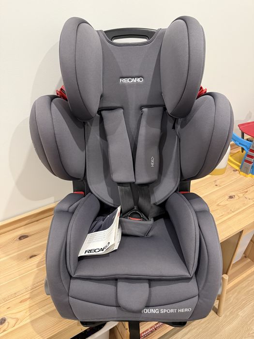 Cadeira auto Recaro