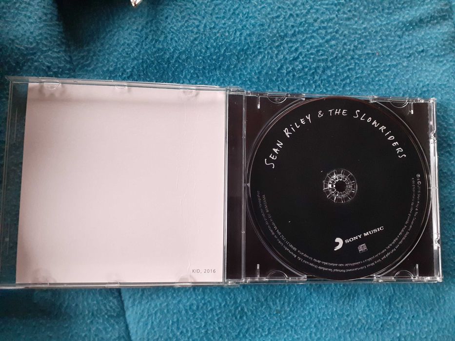 Sean Riley and the Slowriders