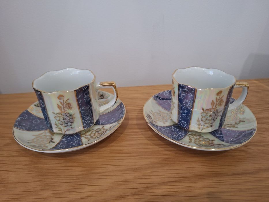 Conjunto de chávenas de café