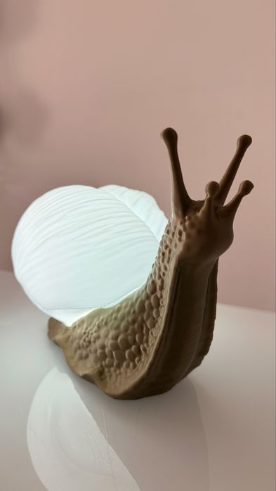 Candeeiro de Mesa Caracol