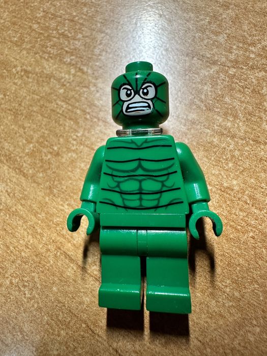 Lego Scorpion sh269 (zamiennie)