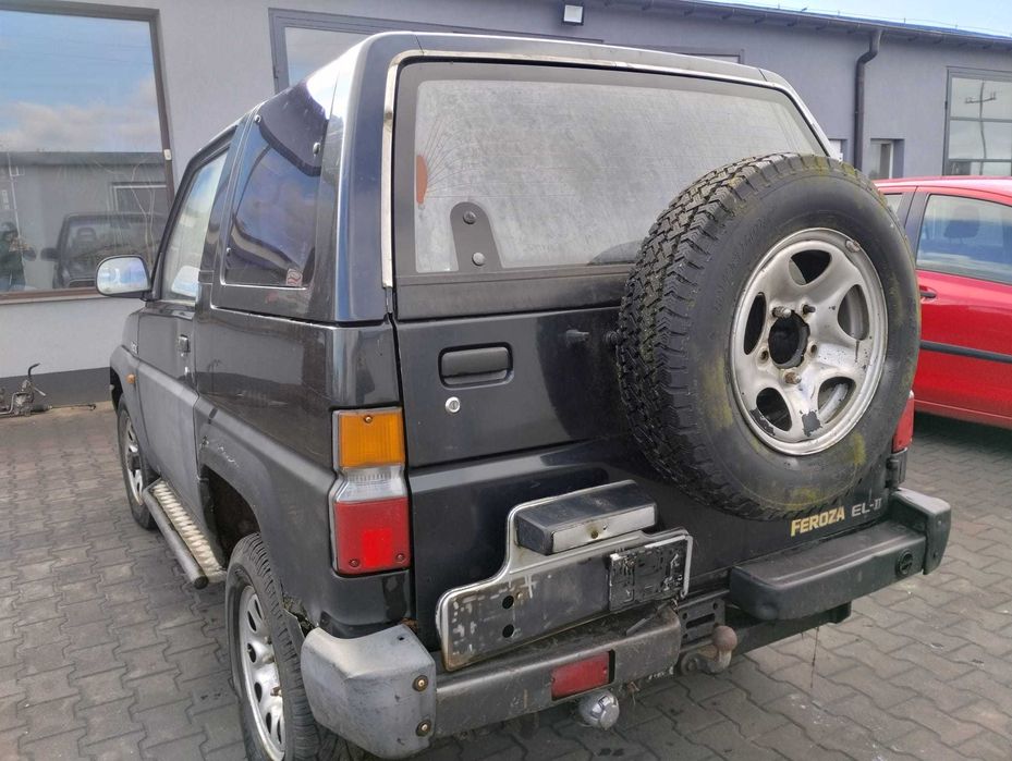 lampa tył tylna prawa lewa Daihatsu Feroza, części