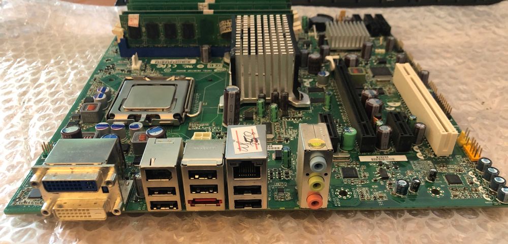 Kit Computador - Intel Core 2 Quad Q9550 + 8GB RAM + GeForce 605 + I/O Shield + Cooler