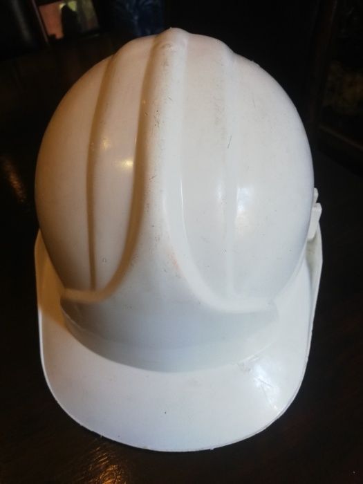 Capacete de protecção obra