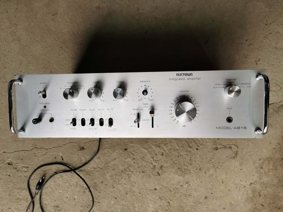 Підсилювач звуку Electown