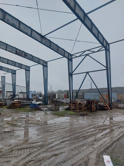 Продам ангар 51х54 метра