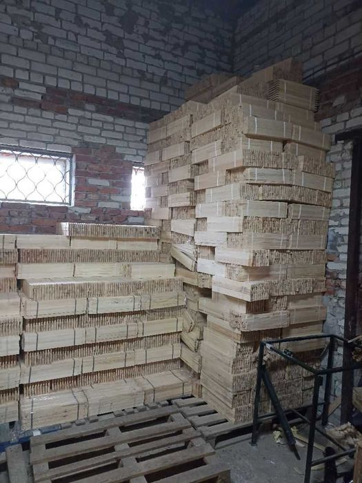 Рамки для ульев Дадан, Рута, магазинка, Украинка В наличии. Наложка