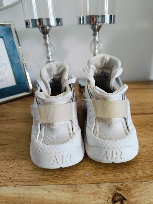 Buty Nike huarache 40 białe