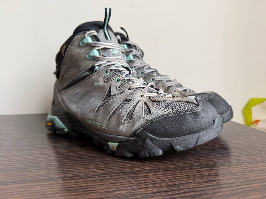 Черевики трекінгові Merrel carpa mid gore-tex. Р 40 на 25.5 см.