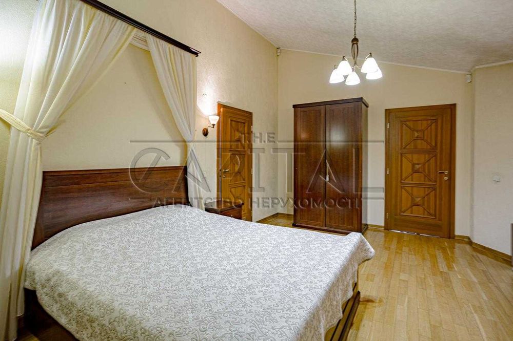 Оренда автономного будинку Козин 600 м2 3 пов, гараж, басейни, генерат