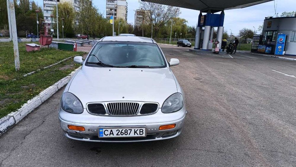 Продам автомобіль Daewoo Leganza