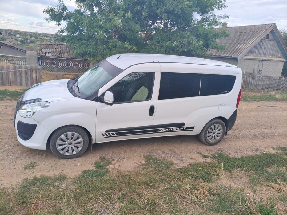 Fiat Doblo 2010, 1.6d