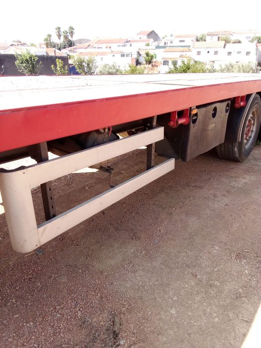 Semi-reboque estrado com 13,60m