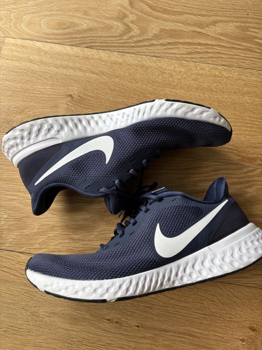 Buty męskie NIKE revolution
