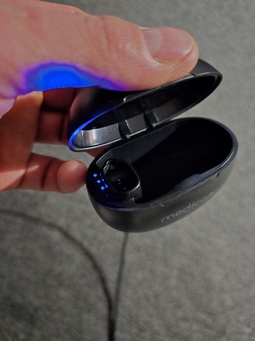 Кейс зарядка для Medica+ Sound Control 15 на акумуляторі (Японія)