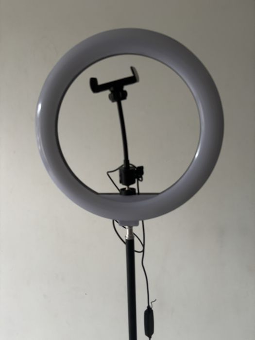 Кільцева лампа + штатив + тримач телефону