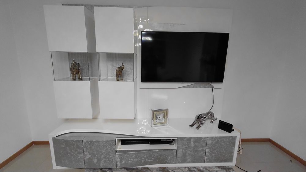 Sala de estar em mdf lacado a alto brilho