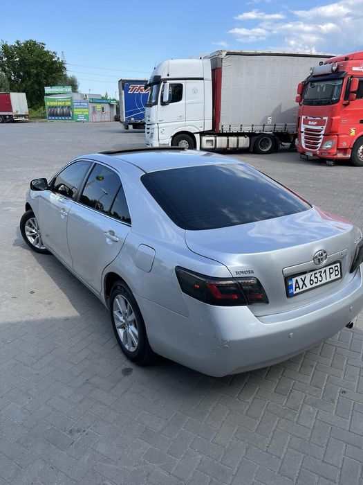 Продам  TAYOTA Kamry