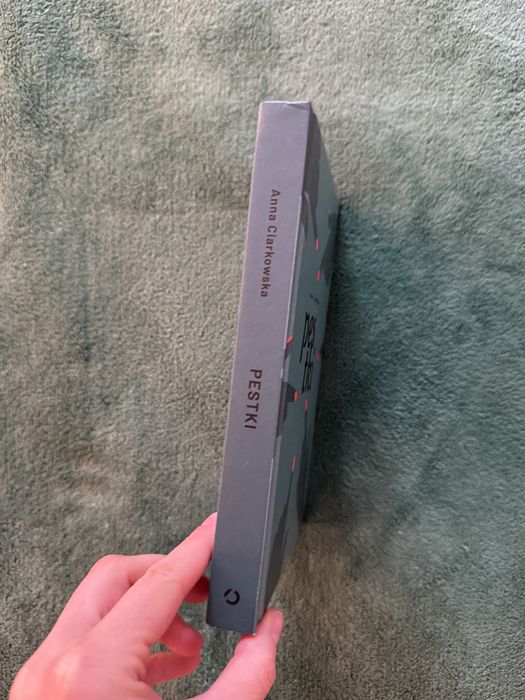 Anna Ciarkowska Pestki