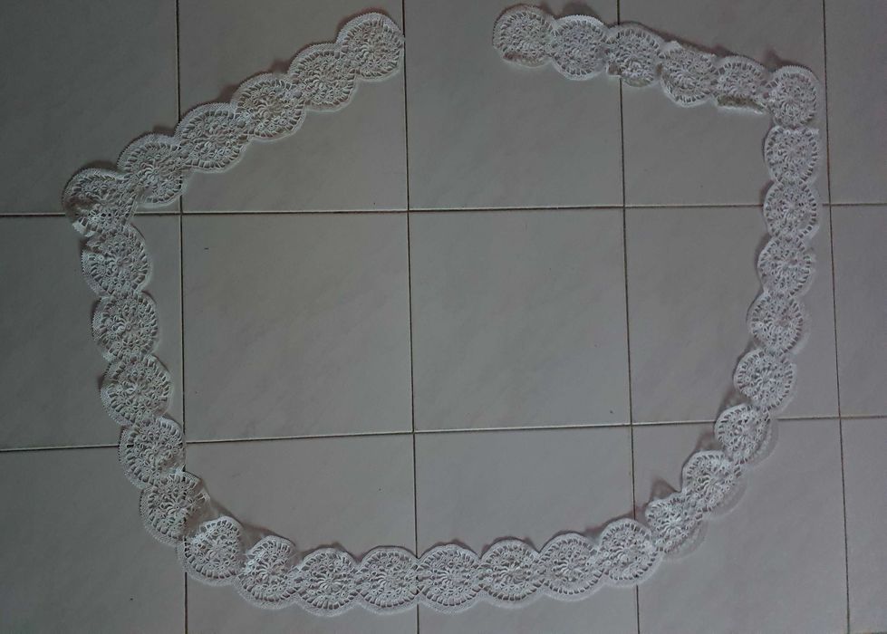 Entremeio / Rodapé em renda de CROCHET, para coser em lençol