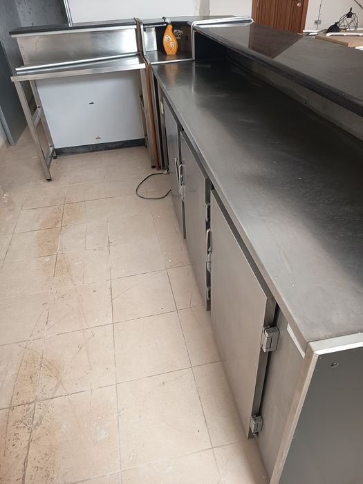 Balcão frigorífico para café bar